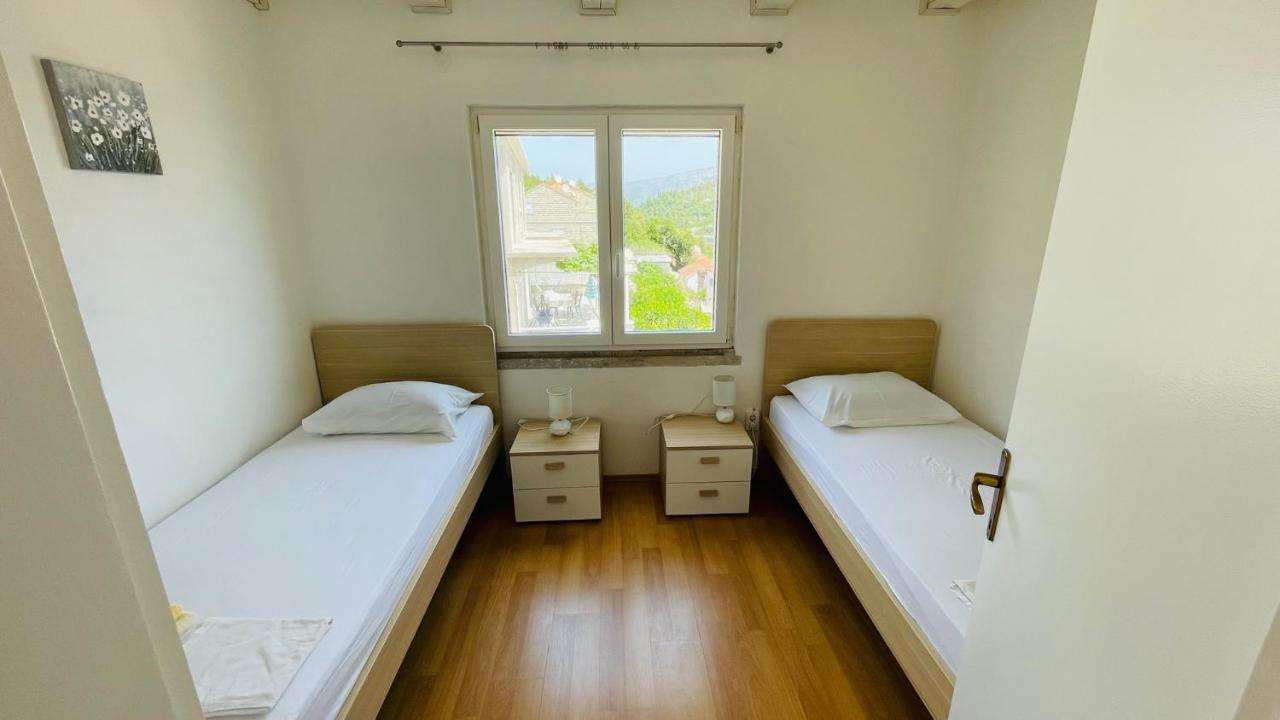 Apartments Danijela Lumbarda Kültér fotó